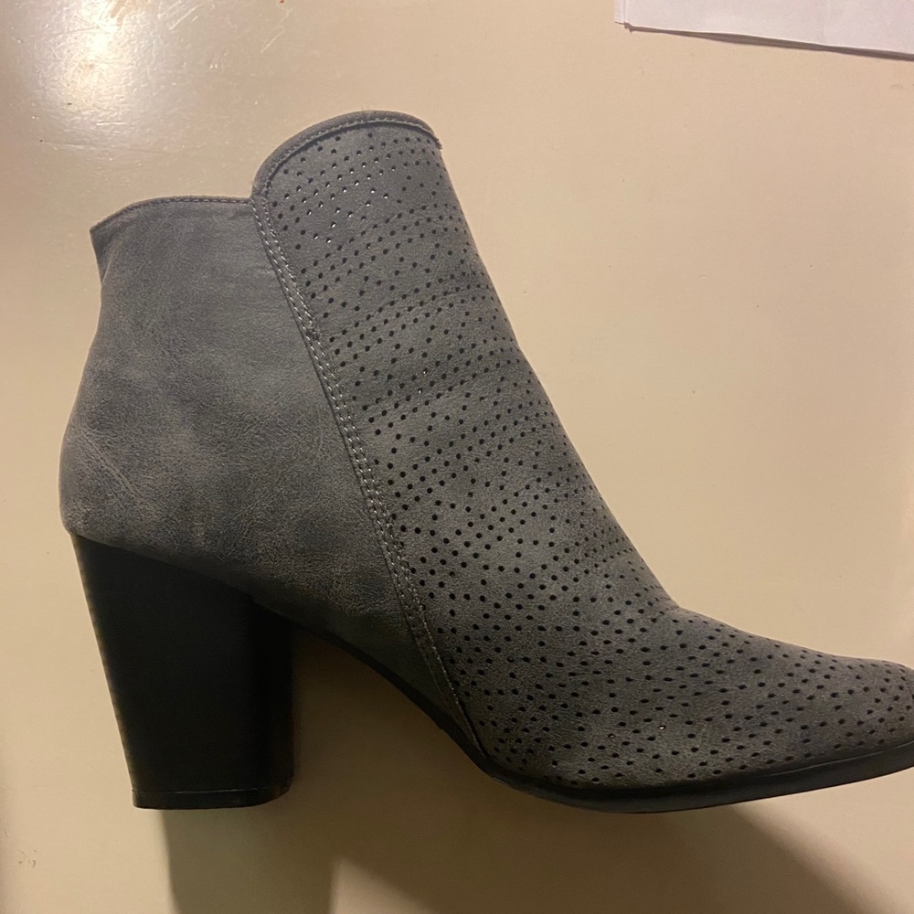 Grey booties barely worn from caras!!!